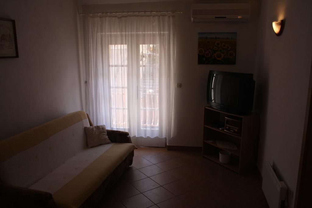 Andrijasevic-city Center * Makarska
